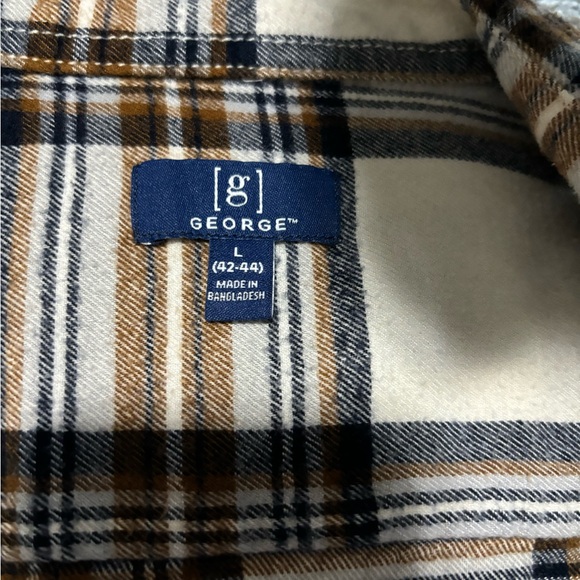 George Flannel - Picture 2 of 4